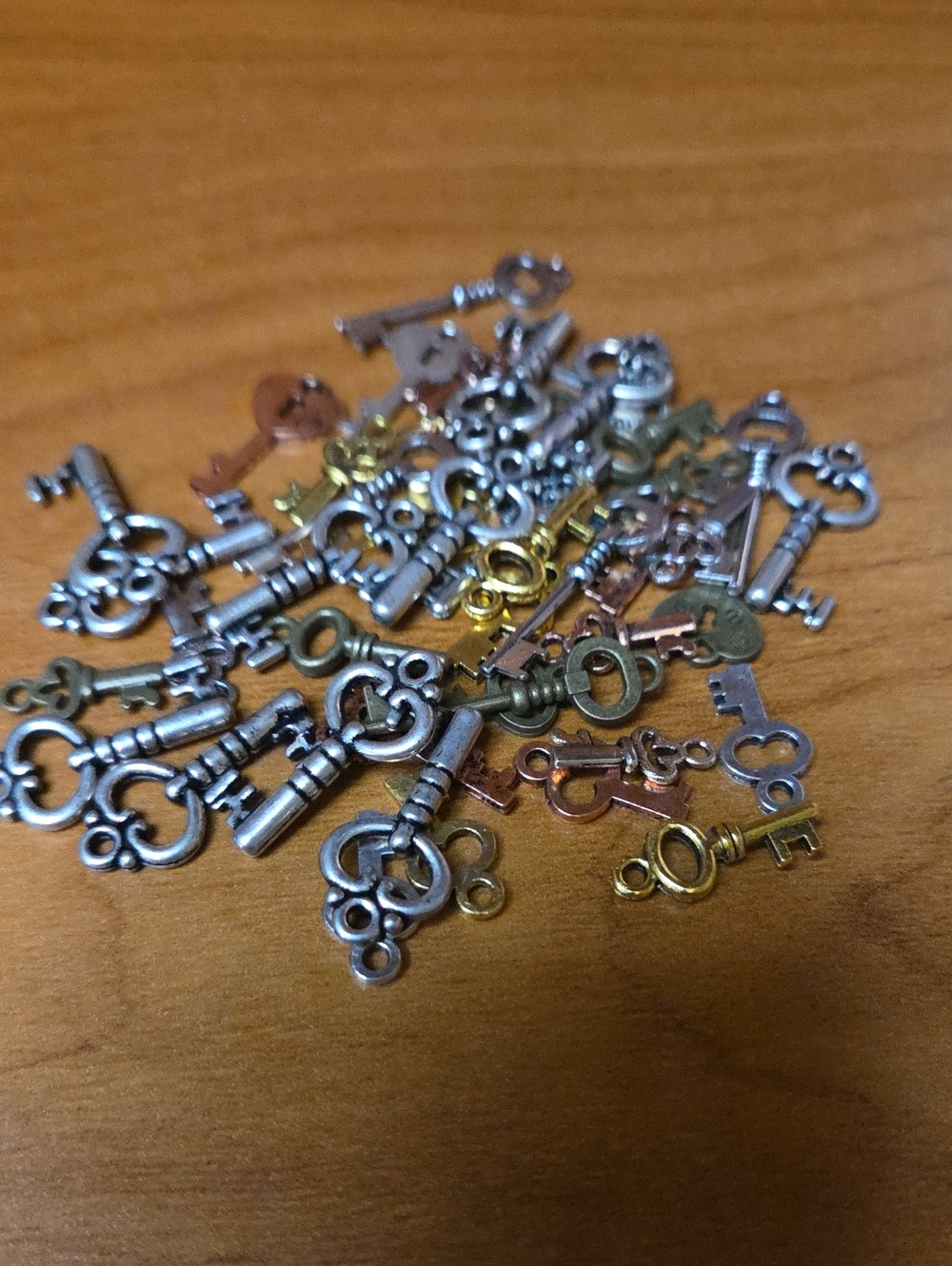 Vintage-Style  Metal Decorative  Charms - Assorted Colors